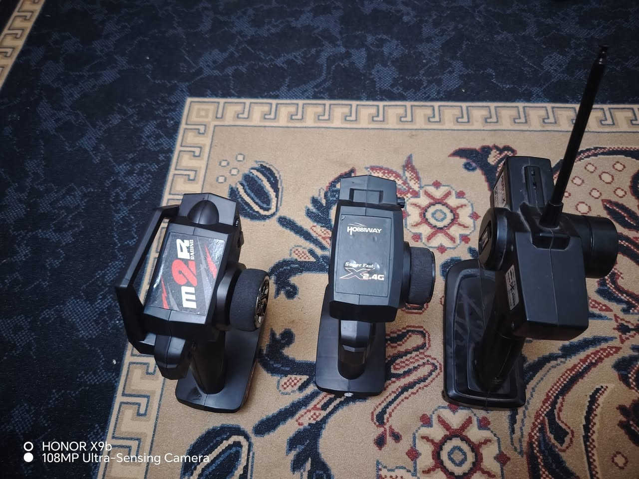 جهاز تحكم سيارات برشلس للبيع شرط الشغل
***********
