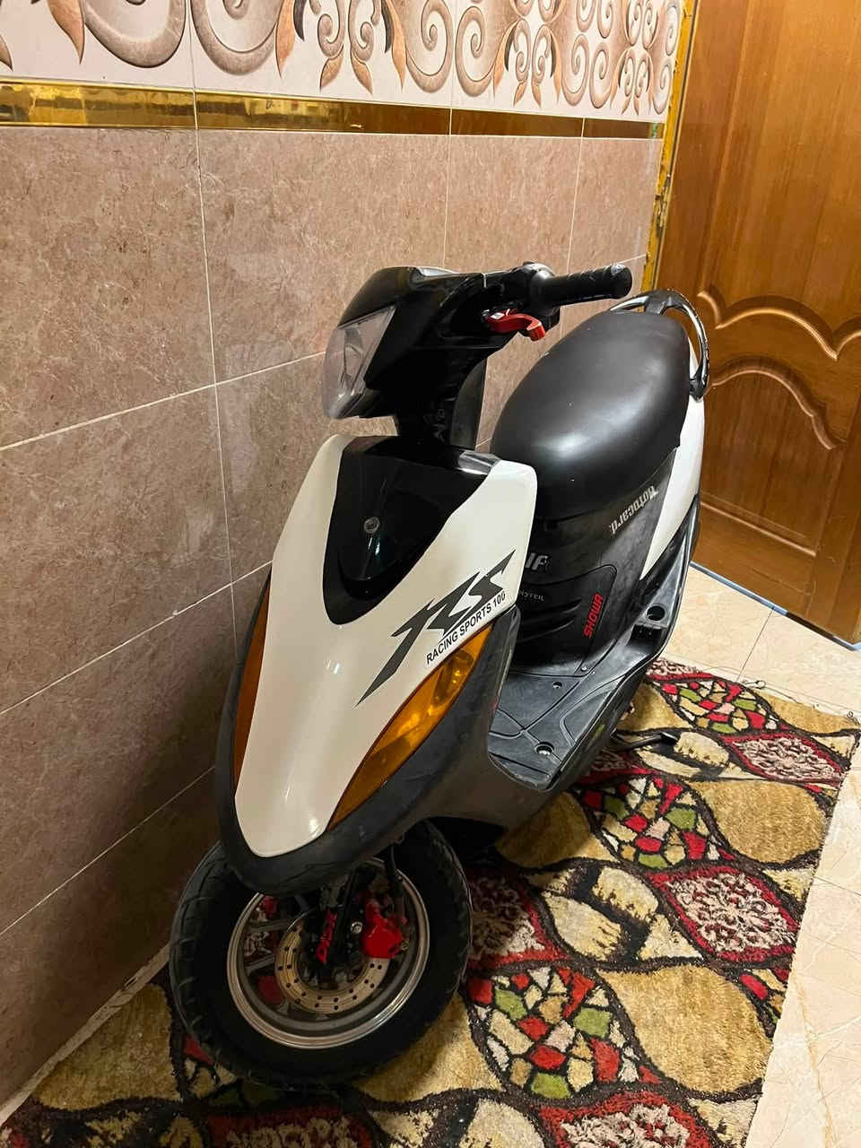 سلام عليكم ماكس عدله للبيع ناشفه مكاني بغداد سعر750بيها مجال قليل رقمي ***********

