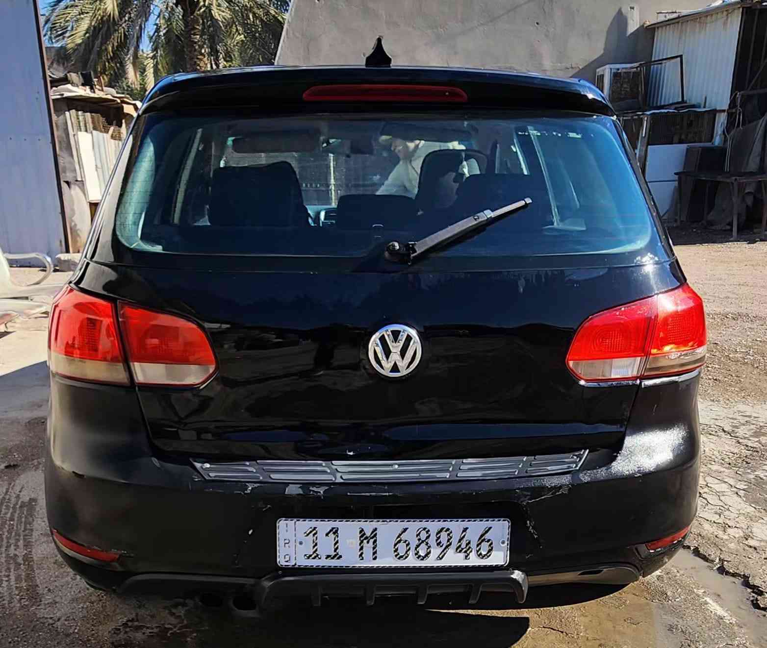 كولف  موديل ١٣  خليجي محرك ٢٥٠٠ صبغ حزام مكانها  حي الفرات *********** سعرها  ٧٥ وبيها مجال
