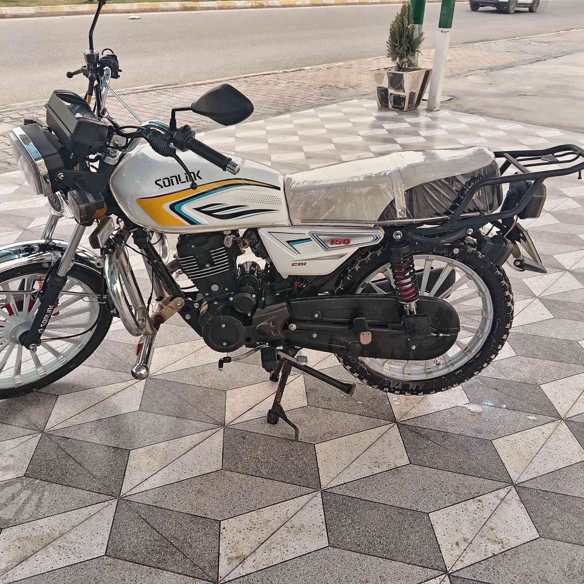 لبيع ٢٤


**إذا كنت صاحب هذا الإعلان وتريد حذفه لأي سبب، رجاءا أرسل رسالة إلى الدعم الفني**