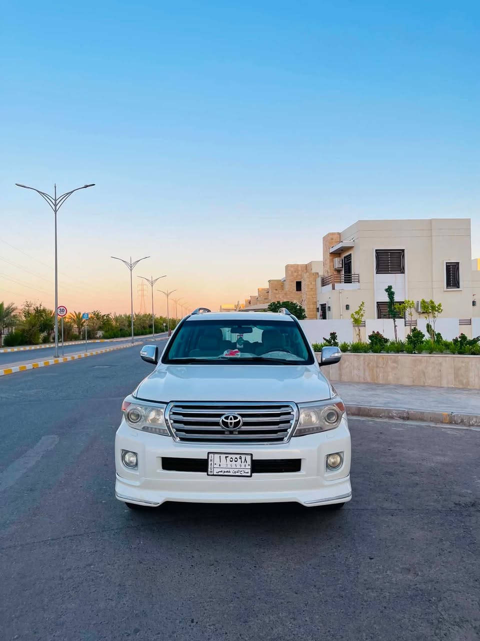 لاندكروز  2011 VXR-5.7 
فول مواصفات 1/1
السعر 310
بدون صبغ بدون تبديل 
محرك 8سلندر جديد قبل شهرين شديته
كير مابي اي عيب 
صدر زين
تخم تاير نضيف 
سياره نضيفه وباسمي شرط التحويل 
مكاني صلاح الدين تكريت 
للاتصال ***********
