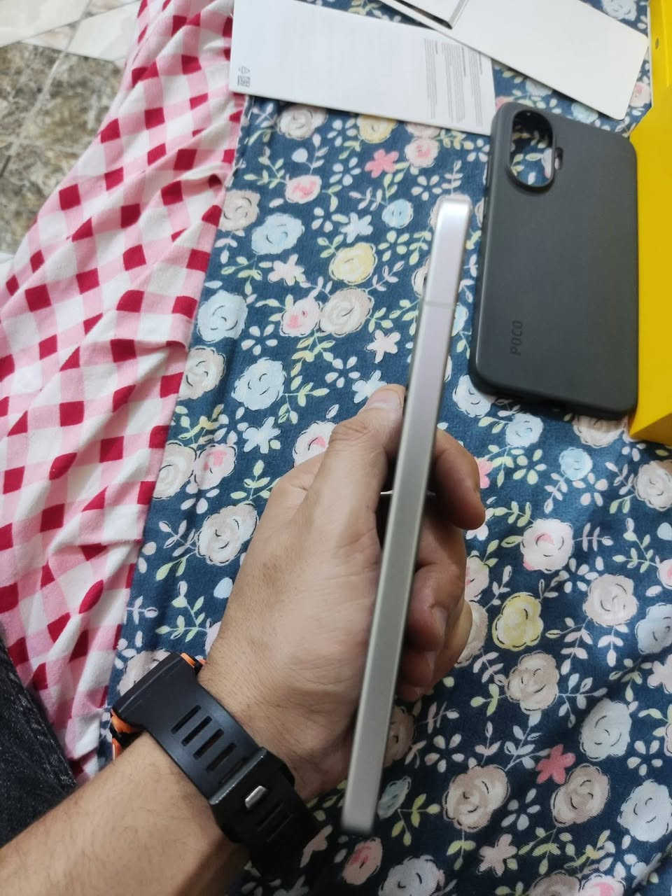 POCO F7
كامل مع جميع ملحقاتة والكارتون والشاحن 
معالج Snapdragon 8s gen 4
ذاكرة  528/12
جهاز نظافة 
100 بالمية 
بطارية 
100 بالمية
عدد الدورات 96 مرة
الجهاز ينطيك بكل الالعاب دلتا فورس ببجي وغيرهن 120 فريم 

السعر 
500 الف

ديالى بعقوبة 
سبب البيع اريد اخذ ستيم ديك


**إذا كنت صاحب هذا الإعلان وتريد حذفه لأي سبب، رجاءا أرسل رسالة إلى الدعم الفني**