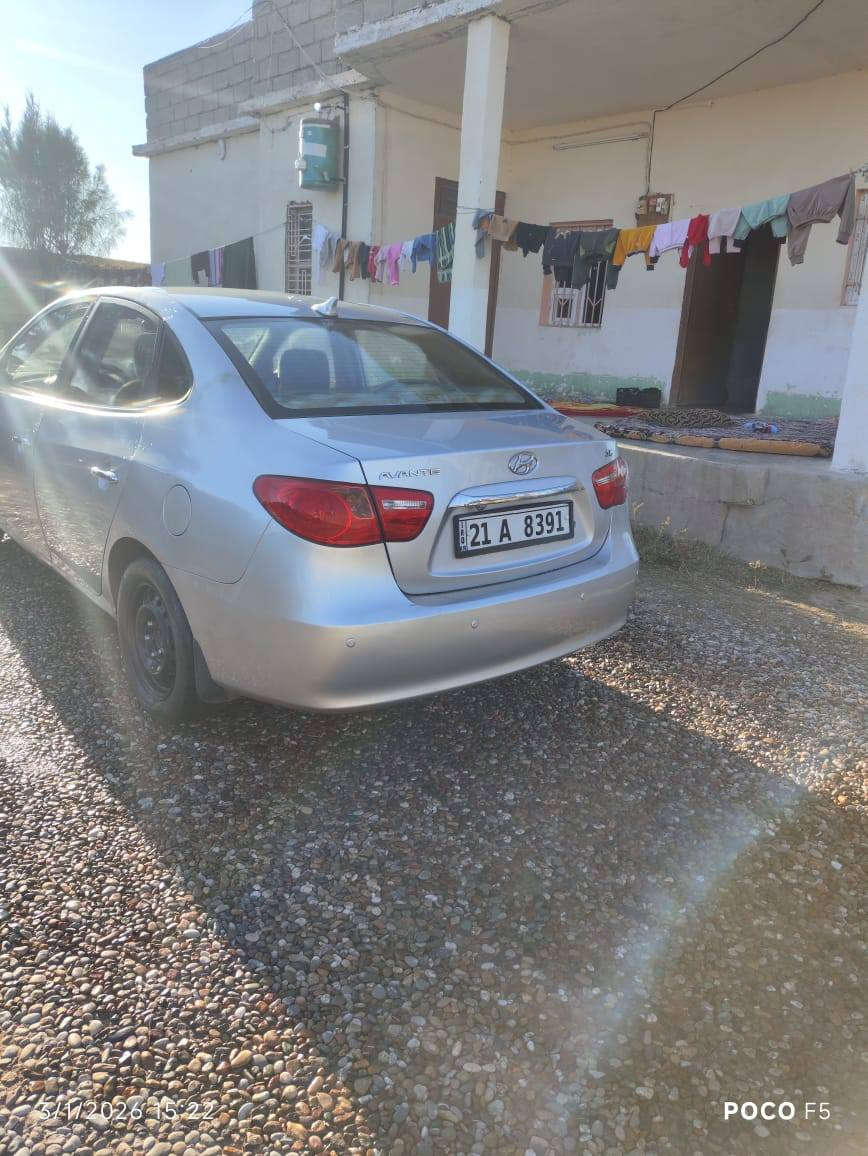 السلام عليكم
افانتي گص للبيع السعر 40 
وارد كوري 2010 ليزري
محرك وگير شرط
تبريد تدفئة 
تايرات نص عمر 
الگشر شوف العين 
الرقم   ***********
