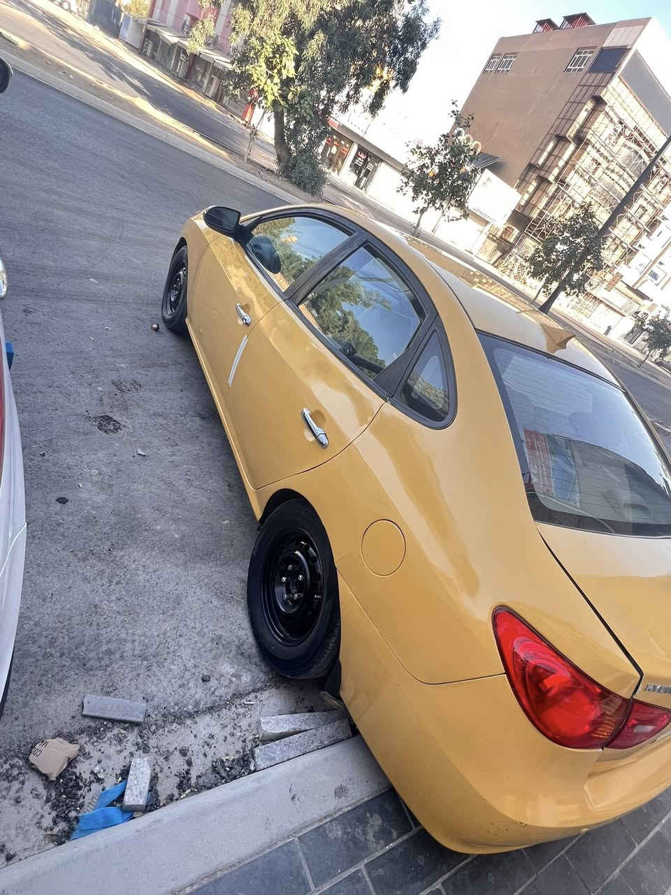 النتره 2009 رقم بغداد أمريكي محرك 2000 مكينه وكير جدد السياره حلوه ومرتبه مغلفه جلد أرضيات وكشنات تخم تاير جديد حادثها خلفي وبلعراق جاملق امامي سعرها 85 وبيها مجال شي بسيط 
للاسفسار خاص


**إذا كنت صاحب هذا الإعلان وتريد حذفه لأي سبب، رجاءا أرسل رسالة إلى الدعم الفني**