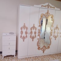 غرفتين مع النوم تركي مع طقمين ديوان للبيع رقم الهاتف 075111618110  077...