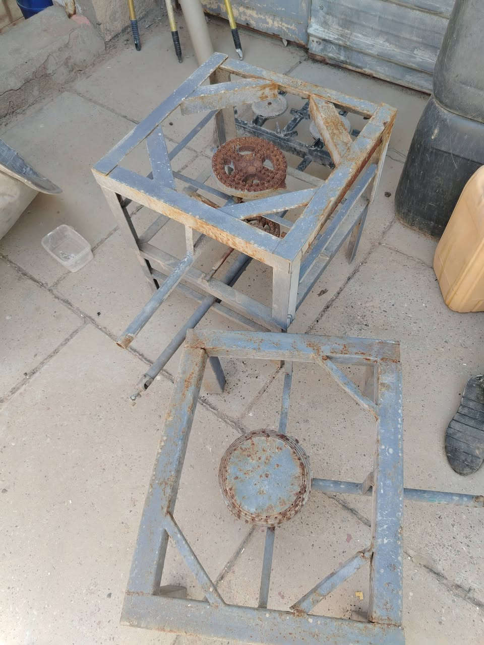 طباخ البيع السعر ١٥الف
بغداد موبايل ***********
