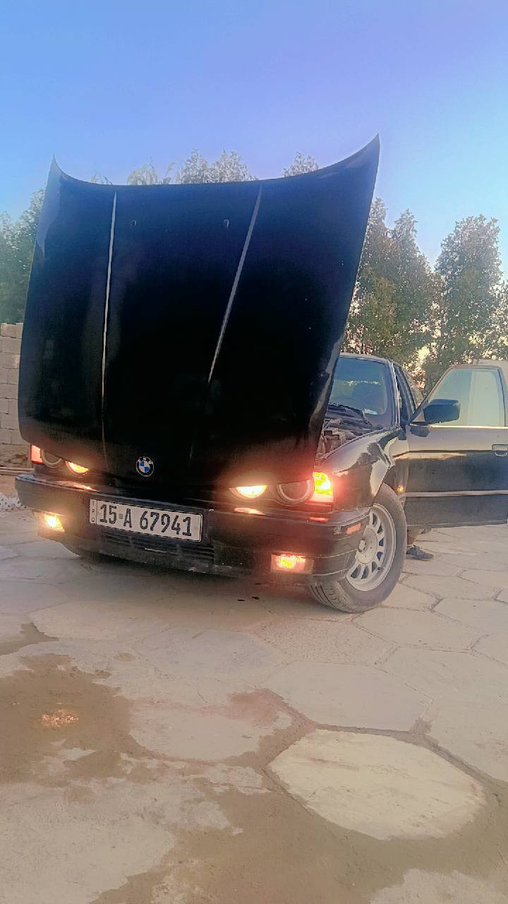 سلام عليكم للبيع بي ام مفتوح جاهزه نضيفه حيل سعر 40 وبيه مجال مكان بغداد للاستفسار ***********
