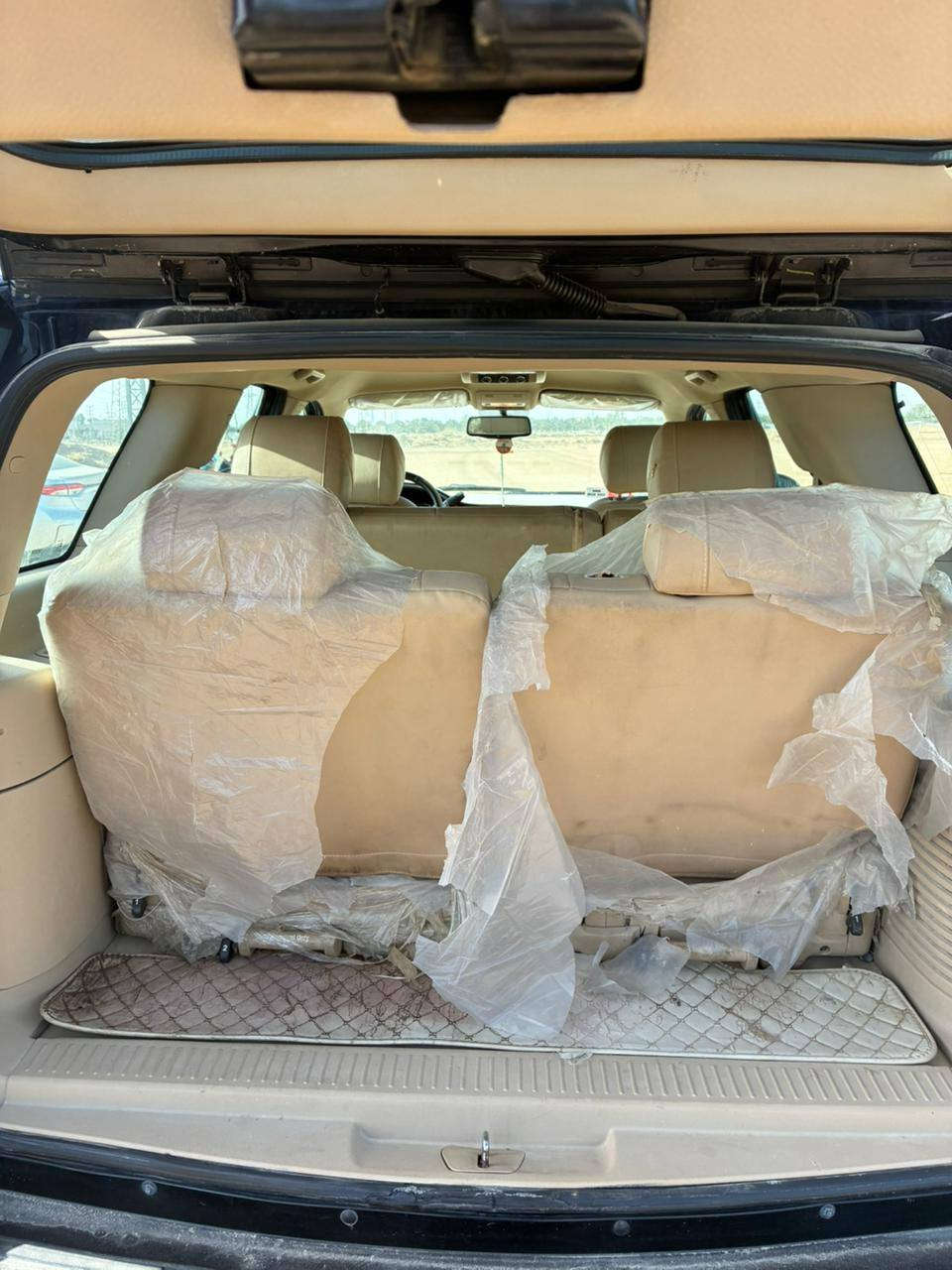 السلام عليكم تاهو ب٢٠١٢ خليجيه جديده على وضع الشركه رقم بغداد انكليزي مكانها كربلاء سعرها ب٢٣٠ وبيها مجال للاستفسار الاتصال على الرقم *********** او *********** اني مكلف بلنشر
