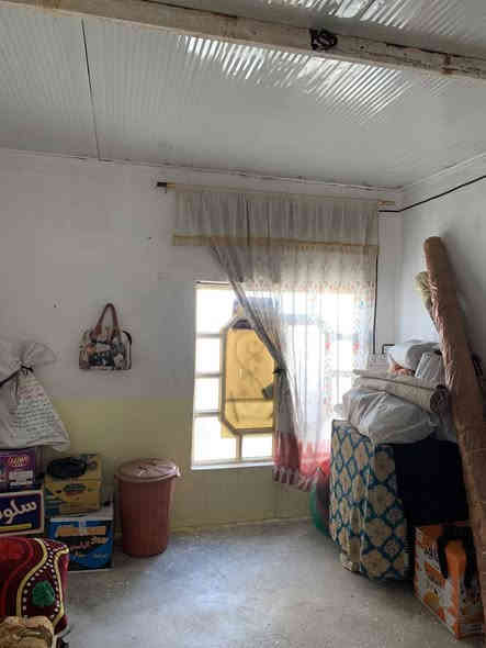 سلام عليكم
بيت للبيع المقدادية / بلور خلف (معمل الألبان) بيت عرصة للبيع.مسجل بالبلدية  خلف معمل اللبان مساحة 110متر

البيت كامل مكمل من كل  شيء كهرباء ماء اسالة  وحتى ماء بئر  هم بي  كامل  *********** 

أو ‏‪***********‬‏
