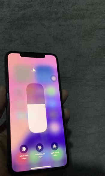 .  
اكس ماكس. 
ذاكرته 256. 
بطاريته81. 
كله بلادي ع وضع شركه. 
نضافه فول احسن من صوره. 
خط لا يعمل. 
سعره155الف فقط.  
م رمادي. 
شراي اتصل. 
***********
