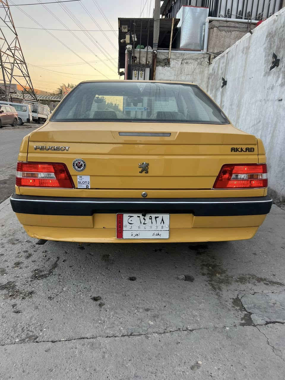 بيجو لميس اكد رقم بغداد2016
سيارة ما بيها صبغ فقط بس الجعوبه مال الدوسه 

سيارة دشبول عالي 

مكينة لا تنقيص ولا تبخير 

كلج طبي ، تخم تاير جديد ، صدر جديد

سيارة ما بيها اي نقص 

تحويل ثاني يوم 

السعر ٤٨ والشراي يتصل مكاني بغداد 

***********
