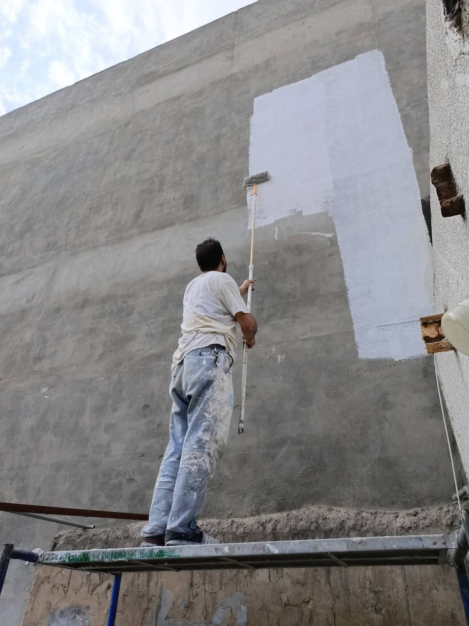 ابو يوسف الصباغ وكافة اعمال انشائيه اتصال على رقم او وات ساب
***********
