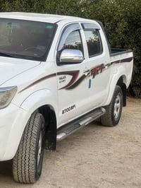 هايلوكس • ٢٠١٤ • فور ويل