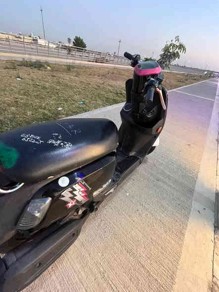 السلام عليكم دراجه ماكس بوليس للبيع موديل ١٢ دراجه جديده مصارله شهر من نازله رمبه  نضافته 100 / 100 مكينه بجيس شرط شلعه ومعدل الشراري يتصل على هاذه الرقم ***********
