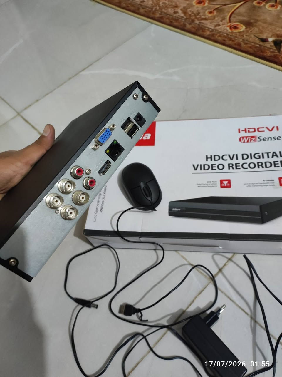 جهاز كاميرات مراقبة
الأول xvr نوع دهوا  2 ميكا ... كامل شاحنة وماوس 40 الف قفل 
الثاني xvr نوع اسوار 8 ميكا ... كامل شاحنة وماوس 70 الف قفل 
***********
