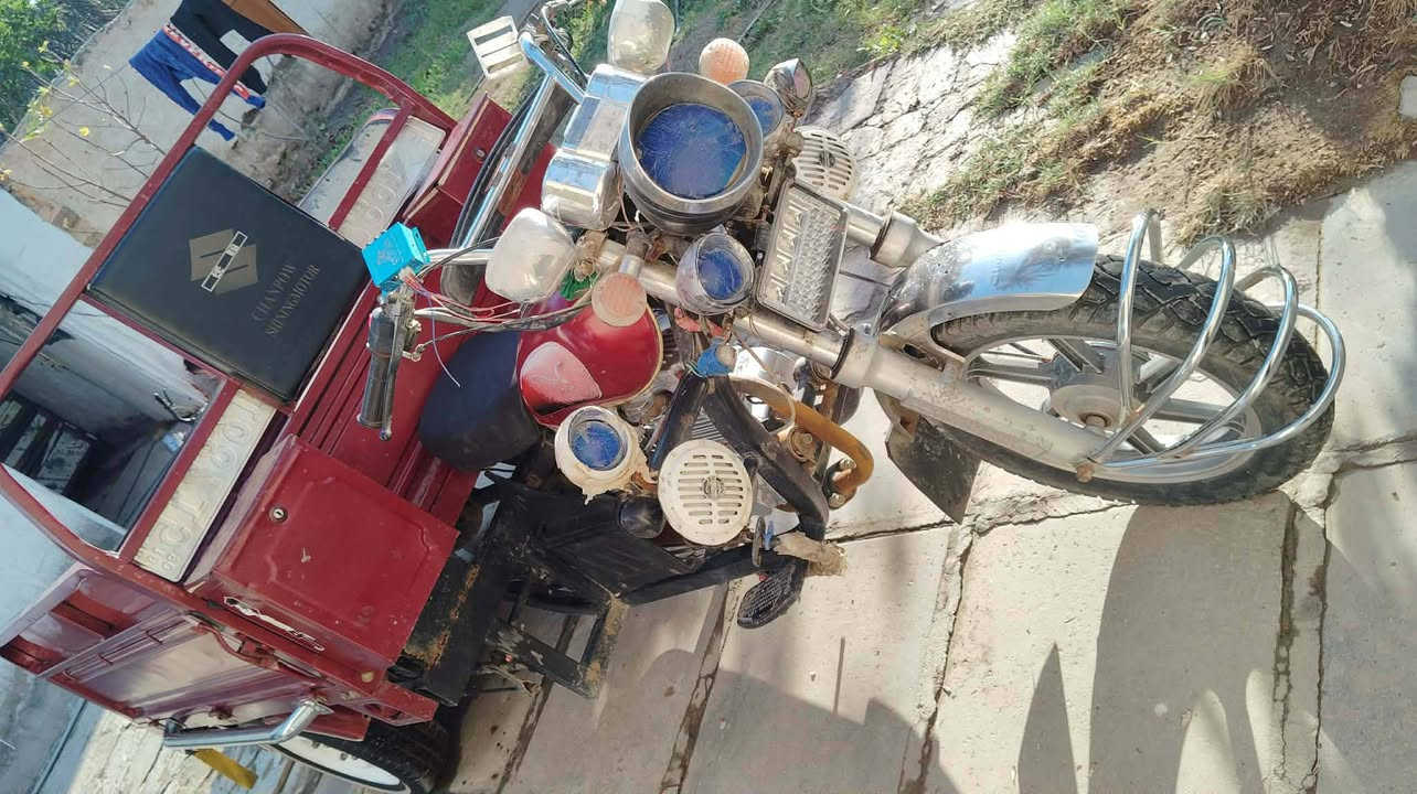 السلام عليكم 
ستوته جمره مديل 19 مكينه وغراض 25 مابيه لاخياسات ومكفوله كفاله عامه مانقصه شي رقم بابل مداور ثاني يوم مكاني بابل الحمزه الغربي خيكان السعر وباقي التفاصيل خاص او اتصل وبيك خير وتدلل ***********
