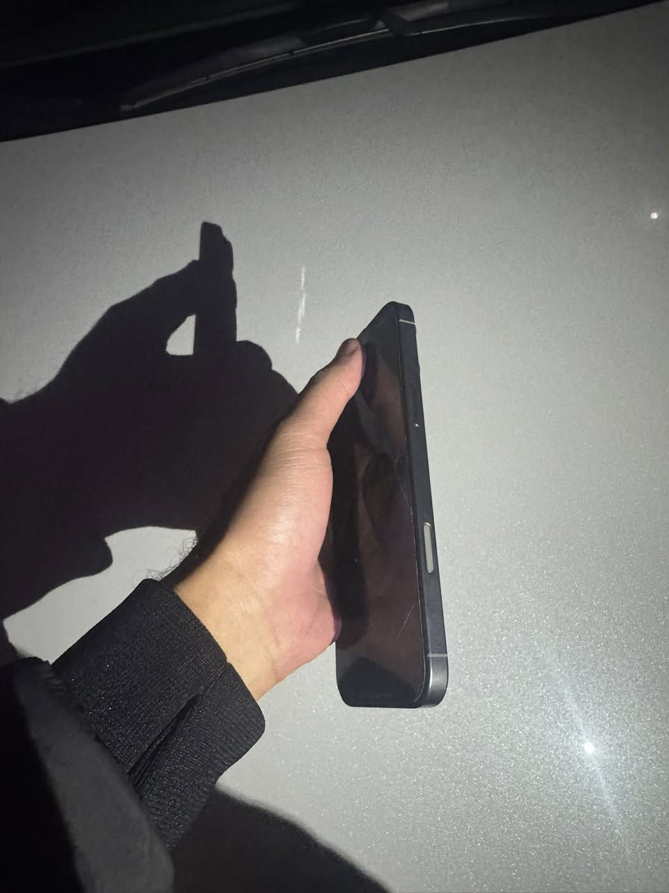 ايفون 16 برو ماكس 512 ذاكره نظيف جدا بطاريه 95 العنوان بغداد جميله  ‭0778 104 9199‬الاتصال على الرقم وتساب او رصيد
