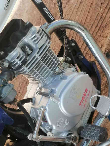 سلام العليكم
هدا ميتور للبيع تايكر موديل ٢٠٢١ مرتب و راقي🪬 🧿

مابها ايه مشكله مع أوراقها مكفول من كل شي مكينه نحله🔇💯

سعر ٤٧٠ د.ع مكاني سليمانيه واتساب ***********📞

ملاحظه يوجد بديل أيضا Singapore
