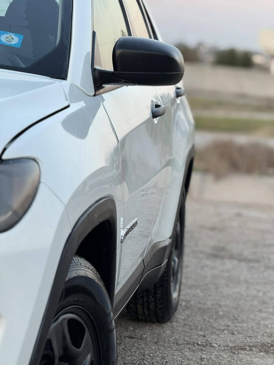 جيب كومباس موديل 2018 
حادثه خشم البنيد 
صبغ بنيد ودعاميه 
بدون تبديل بدون ايرباك 
ماشبه 93 الف مايل 
رقم بغداد انكليزي باسمي 
بيه تكحيل بلجاملغ الخلفي 
مكينه 2400 كير 6نمر 
بيع او مراوس بجالنجر موديل 16وفوك 
سعره 132 وبيه مجال 
مكان السياره ديالى /بعقوبه


**إذا كنت صاحب هذا الإعلان وتريد حذفه لأي سبب، رجاءا أرسل رسالة إلى الدعم الفني**