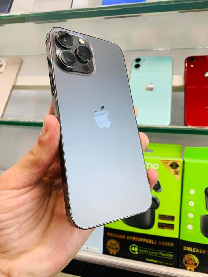 #مستخدم📱

🩶 iPhone 13 Pro Max 💙

☄️☄️السعــــــر / 625☄️☄️
-
💙 الذاكــــــــــــــــــــره / 256🔥🔥

🩶 البطاريـــــــــــــــــــــه / 78
______________________________________________

🩶يرهم 💥 مراوس 💥ويه أي جهاز 💥 عندك 🤍

التوصيل متوفر لجميع المحافظات

او زياره موقعنا الكائن في 🫵

    🩶العنــــــــــ🫵ـــــــــوان🤍

  💥 مركز الفيروز للهواتف 💥

 ‏_الانبار_ عنه_ مجاور_ مستشفى_ _عنه🏥
 العالم💥💥💥

***********
