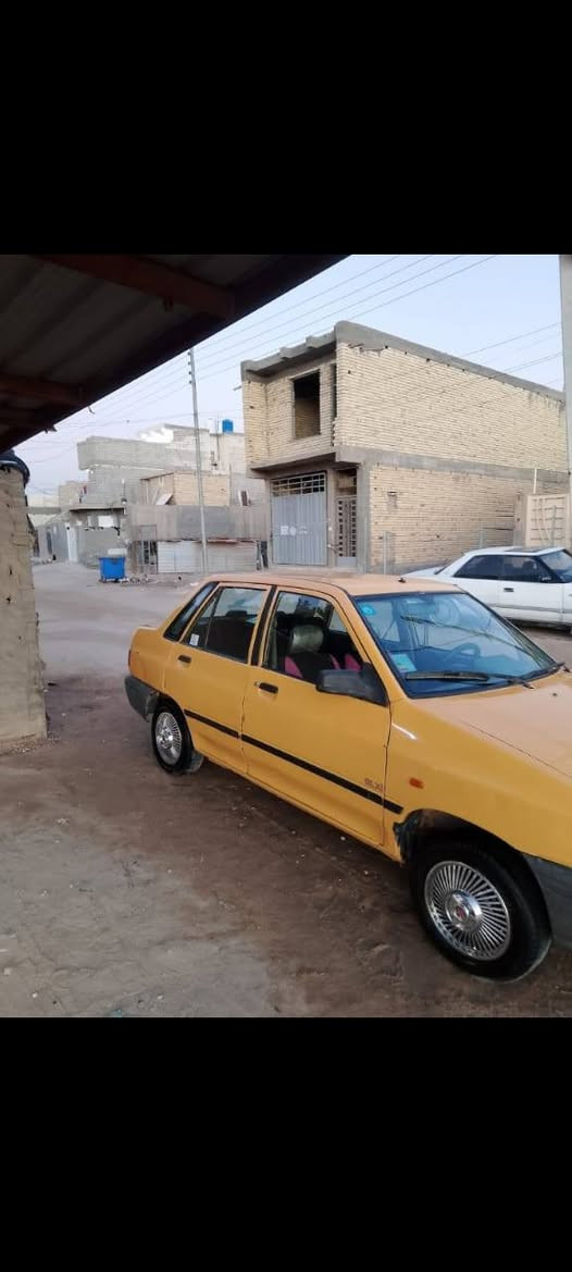 سايبه مديل ٨ بغداد انكليزي مصفره بسمي حلوه وجاهزه ومكينتهه بيهه بخار قليل الكير مرات الثاني يفلت تخم تاير حداديه حلوه بديهه مكفول بلادي سعرهه ٢٣ وبيهه مجال قليل *********** ***********
