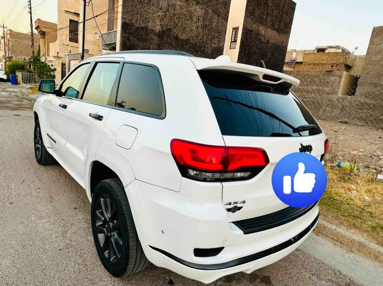السلام عليكم جيب2020X   وارد امريكي
ماشيه ٥٥  فول موصفات 

بانوراما اعلى فئه لمتدX / رادار امامي/ جكات /بانوراما/ كشنات جلد كهرباء / حساس امامي خلفي / شاشه كار بلي / فور ويل/ باب خلفي كهرباء /ماوس تغير وضعيات قياده/ كشنات خزن / ستيرن كهرباء / مري شفط / 

للستفسار ( رقم بغداد باسمي )
 *********** واتساب فقط
