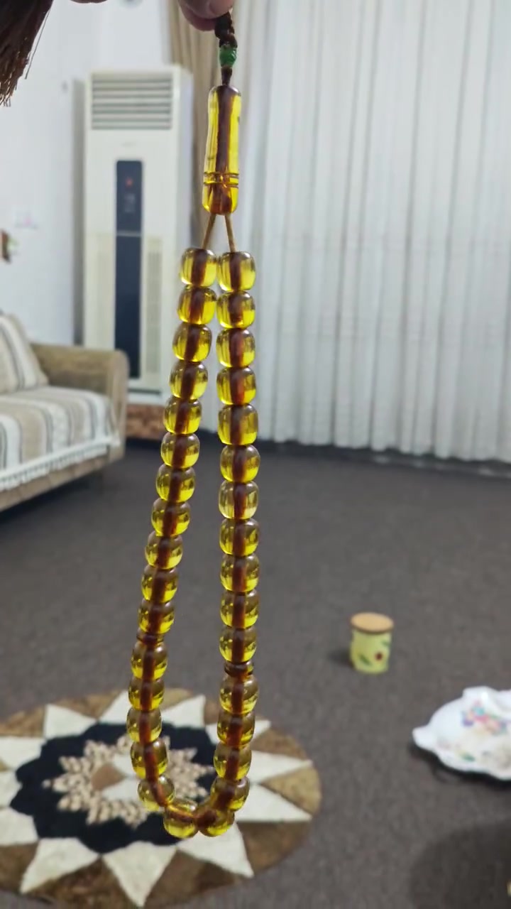 سندلوس الماني بيت عنوز
جراخه قديمه جدا 

وزن 80 غرام أو أكثر 

ثقب وثقب 

325 وبيه مجال الطيبين 

***********
