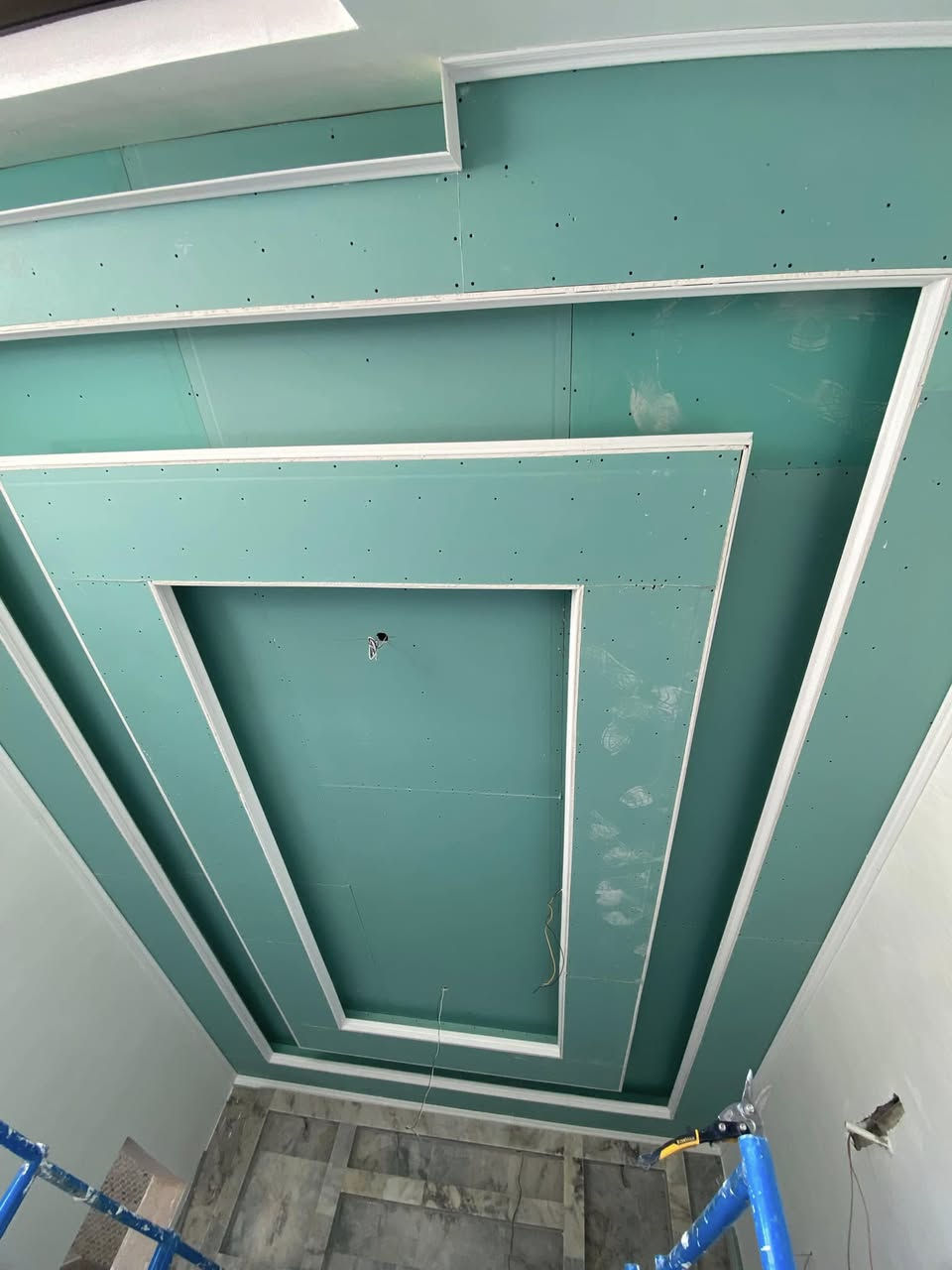 عبود لديكور الشغل درجه درجه اوله الااستفسار ***********  العنوان كربلاء
