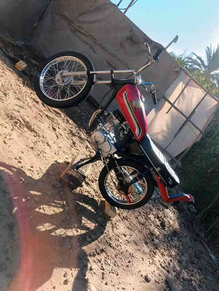 دراجه اربعه قير كلك مقفوله السعر 450 وبيها مجال ***********
