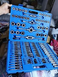 عدة للبيع عددها 110 سعرها 100الشراي يتصل 07700626989موجود خدمة توصيل