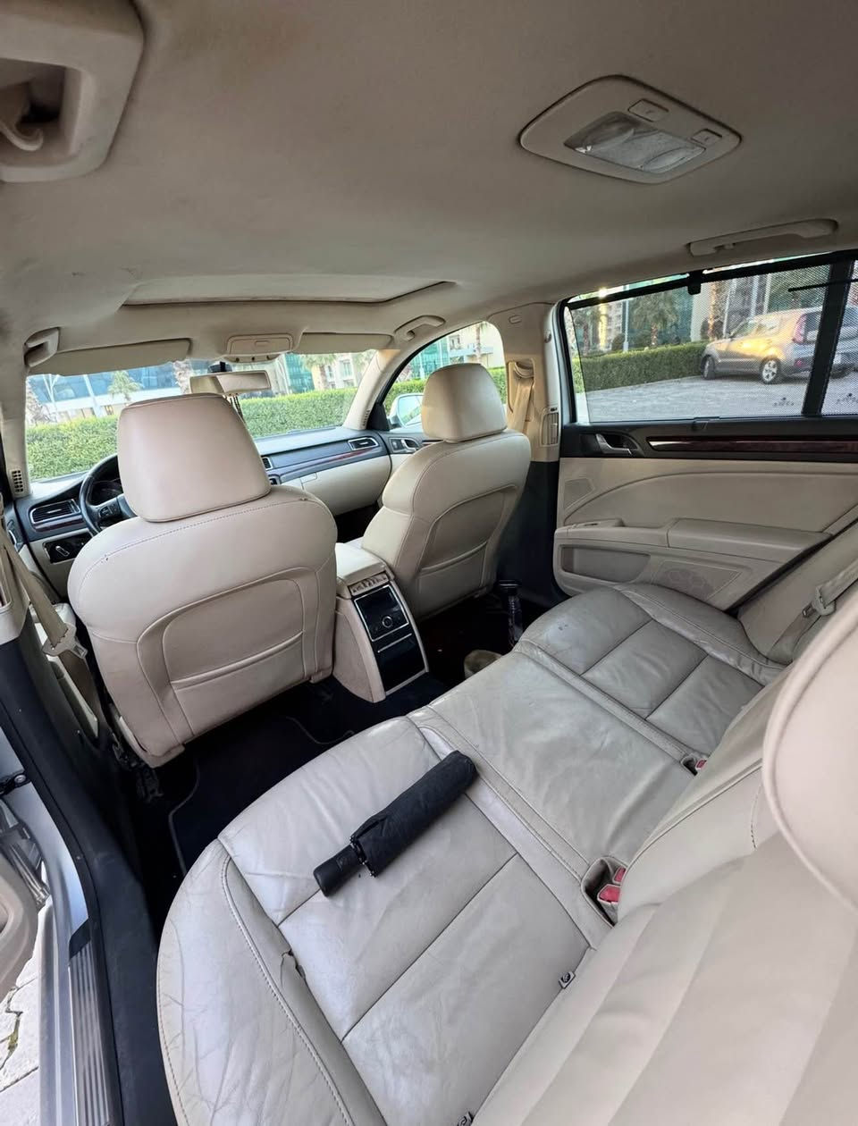 (***********) واتس ئاپی لە سەرە  

Skoda super B 2013 
خەلیجی سفری ئێرەیە 

(نرخی ٨٣ وەرەقە و مەجالیکی کەم) 

سەیارەکە دوو پارچەی سبوخە 
بێ ناوگرتن 
پێشو پشتی کەپسە 
 ئێڕباگی هیچ نەتەقیوە بە شەرت

سەنەوی ساڵێکە بەسەر چووە 

٦٠٠ هەزار غەرامەی لەسەرە دوای محامەلە دەیگەڕێنمەوە

مەکینە ٢.٠ تۆڕبۆیە ٤ پستۆن نەکراوەتەوە بە شەرت
 
٦ گێڕ مەرخوبە

مواسەفاتی قەپات قەپاتە :-

‏‎١-کوشن هیتەر و کارەبای و جلد 

٢-‏‎ ئاوێنە کارەبای هیتەر و دژە تیشک

‏‎٣-جام پەردە (٣ پە‌ردە)‌ 

‏‎٤-جام کۆنترۆڵ (دادە‌خرێت و دە‌كرێتە‌وە‌ )

‏‎٥-فلچە‌ ئۆتۆ

‏‎٦-سەقف تاقەشەمسی سڵایت
‏‎لە‌ كاتی راگرتن لە‌بە‌ر خۆر ھە‌وای سارد دێنێتە‌ ژوورە‌ وە‌ 
‏‎بۆ ئە‌وە‌ی ناوی زۆر گە‌رم نە‌بێت 

‏‎٧-بەسمە

‏‎٨-ئۆتۆ پارک  (خۆی پارکین دەکات)

‏‎٩-حاسە پێش و دواوە‏

‏‎١٠-سستەمی دژە خلیسکان 

‏‎١١-سستەمی کەمی هەوای تایەکان

‏‎١٢-سستەمی تەواو بونی بەنس

‏‎١٣-لایت زینۆن ئۆتۆماتیک و کلینەر 

‏‎١٤-تەبرید مەرکەزی 

‏‎١٥- ١٠ ئێرباگ  ‏‎

نرخیشی 83 وەرەقە و معامەلە

***********
سەیارەکە لە هەولێرە أربيل, العراق
