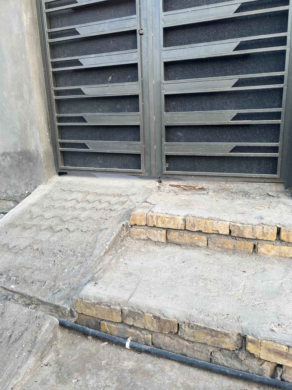 بيت طابو صرف المساحة 125 صوب بني ركاب حي الامير تفاصيل ***********
