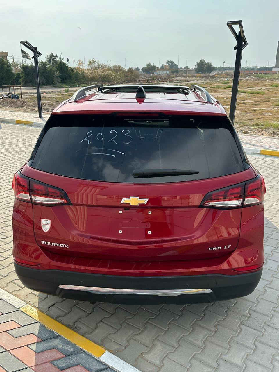 السلام عليكم
للبيع أو مراوس حصرا بكيا سول

كوينيكس ٢٠٢٣ رقم واسط فول مواصفات

صور الحادث موجوده والسونار موجود

اللغد سليم تبديل بنيد وجاملغ فقط
سعرها ١٨٣ ورقه بيها مجال للشراي مكان السياره في الكوت مركز المدينه 

السياره نظيفه جدا بحالة الوكاله بدون اي نواقص جاهزه

للإستفسار الاتصال على الرقم *********** وبالخدمه
