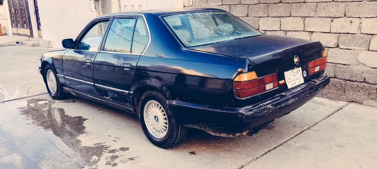 Bmw 730  1992
للبیع او مراوس ب بی ام 500
گیر ومحڕک شرط كهربائي .بدون ظربة شرط تحویل والوكالة . تبرید شغال .مكانی كركوك . سعر  29  
واتساب . *********** كركوك, العراق
