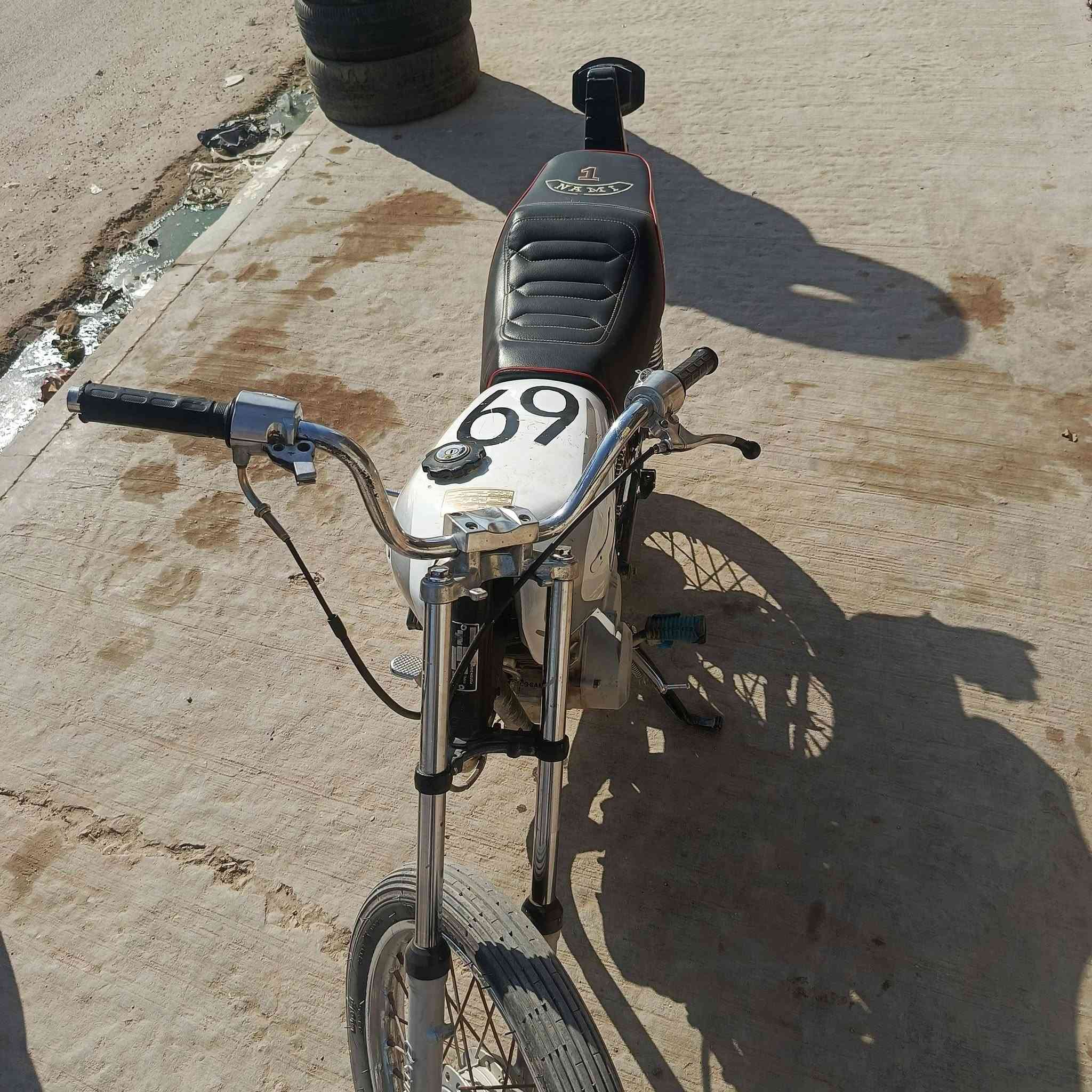للبيع  اسكنر دراجه نضيفه تجي او تفحص مكينه او شاصي نضيفات شاصي مكفول من كلشي سعر 475او  بيها مجال  رقم ‏‪***********‬‏
