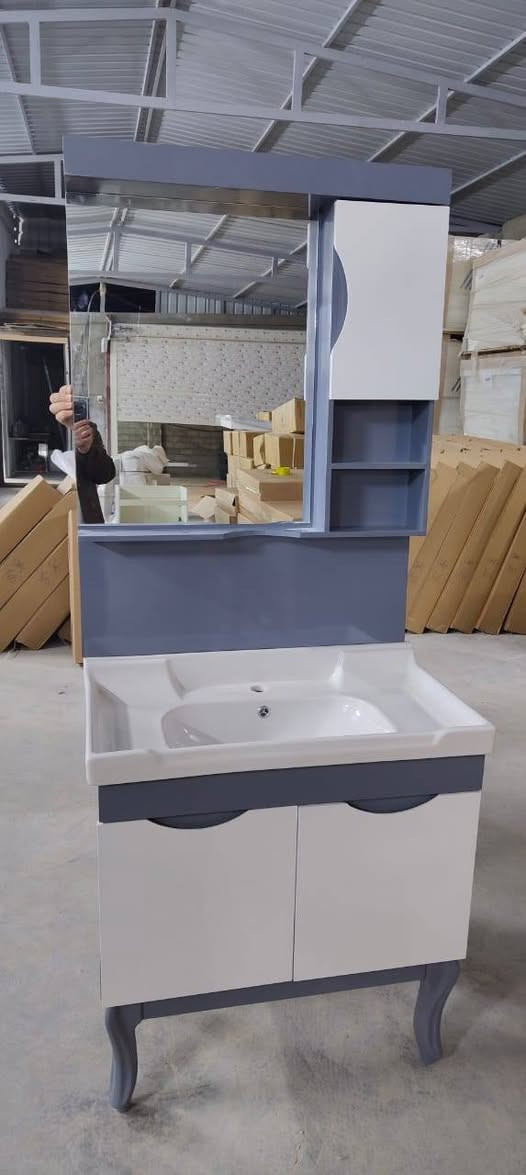 مغاسل بي في سي شغل درجة اولى جملة ومفرد ***********
