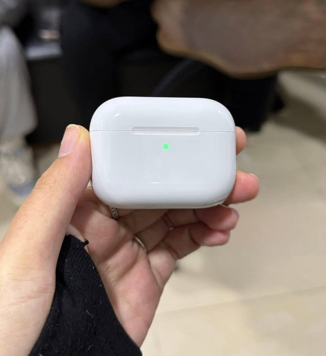 شباب Air pods pro 3 الجيل_السابع
أحدث إصدارات Apple #اصلي_امريكي_باله 
النظافة 100% 
سيريل_نمبر_بموقع_ابل الشركة المصنعه ابل 
الترجمة_التلقائيةعزل_صوت تحديد موقع 
كله شغاله وشرط عالفحص السعر 35


**إذا كنت صاحب هذا الإعلان وتريد حذفه لأي سبب، رجاءا أرسل رسالة إلى الدعم الفني**