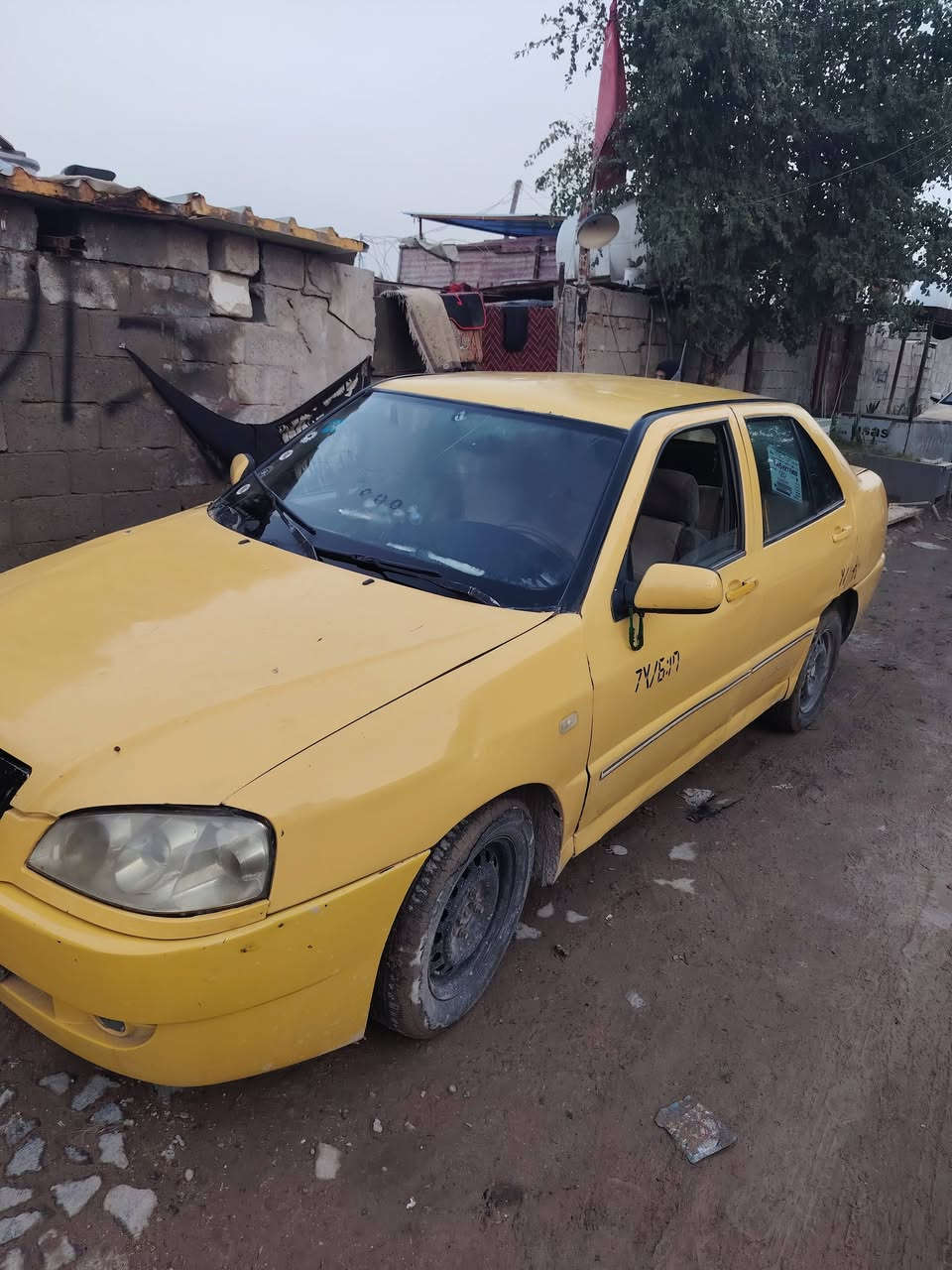 سلام عليكم مرخصت مدير كروب عدي هاي شيري مديل عشره بلادي كير مكينه كفاله تبريد بس كمليسر جايبله جديد بس ماشادا حداديه حلوه تايرات تمام غرفتهه حلوه رقم نكليزي هيه وغرامات مصفره مكاني بغداد اجكوك سنويه بسمي ماصاقطه السعر بسبع وعشرين بهه مجال عك جيه ***********
