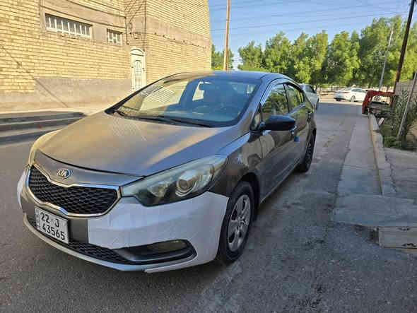 كيا سيراتو موديل ٢٠١٦ خليجي  رقم أربيل سنويه هزه رقم دولي جديد محرك دووش شاشه كامرا دواره فوول تحكمات نظام تقليل صرف وقود محرك كير صدر تبريد جاهز بيه رش كلير بنيد وجاملغ وباب بدون معجون بدون   دواخل بدون شواصي بدون ايرباك  السعر ١٠٢  الاتصال ***********
