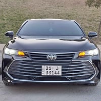 تويوتا افلون 2022 XLE V6 لون اسود كذاب نظافة السيارة 100 / 100سيارة كل...