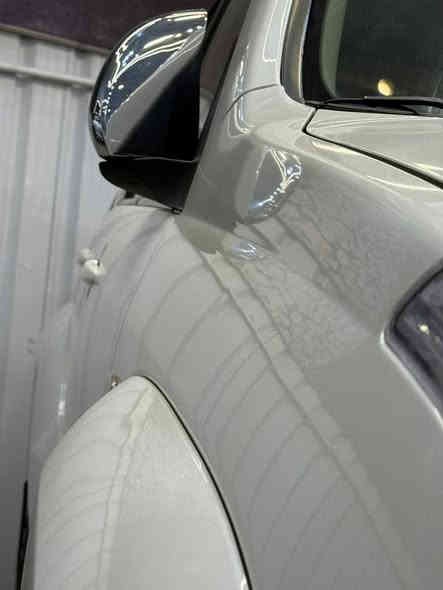 🧿🧿🧿
برادو 2009 كويتي مذهبه فول الفول 
ماشيه 100 الف 
سبير ما نازل 
محرك 4 سلندر 2700 سوبر برغي ما مفتوح
كير محرك حداديه كلها ع شرط سيارة استلام شركة زيرو 
رقم اربيل بئسمي هزه وفحص جديد 2029 
كفاله عامه عامه حته ربل مال بيبيان دعاميات كفاله 
كامره خلفيه اصليه 
شاشه اصليه 
حساسات اماميه خلفيه 
4 سويجات شركة 
تشغيل عن بعد اصلي 
منضومة زنون عالي ناصي بلوجكتراات
كشاف ضباب خلفي 
كتلوكات 4 شركة وغراض وكاعيات شركة 
هوك خلفي 
جلد اصلي 
صاج ملكي 
4 كلوبات جوه الكشن 
ABS نضام 
مانع انزلاق 
مري شفط لكزز 
السعر وشراي يتصل وخادم وممنون 🤍
***********
