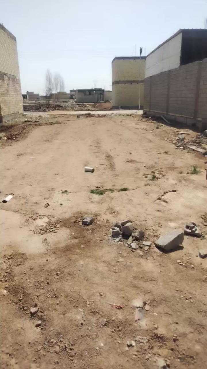 قطعه تجارية للبيع
المساحه ١٩٠ متر طابو زراعي سند ٢٥
العنون بوب الشام قبل حماد اشهاب
سعر ٥٥ مليون للتواصل ***********
