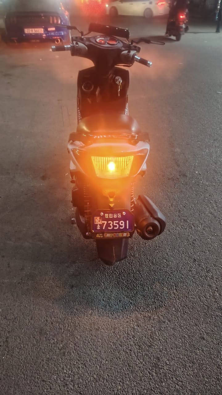 سلام عليكم سكنس فحل كابرتر دراجه لوك خير من الله اي نقص مابيه كله شغاله وسعر 650ويه مجال قليل  رقم *********** وبي واتساب
