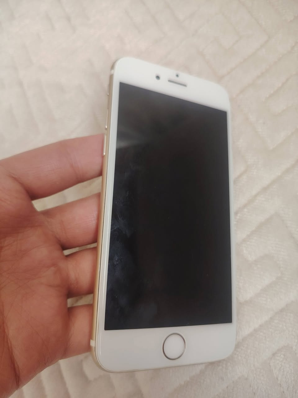 سلام عليكم متاح ايفون 6 مبدل بطاريه وشاشه جدد مامستخدمهم شهر ابيع فحم ادفع سعر او اتصل عالرقم 
***********
