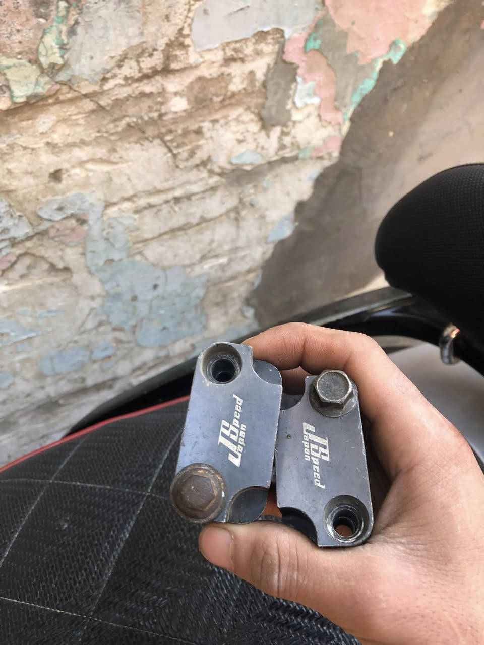 كماشات ستيرن جبلي وعمبار جبلي وقبق فلاوين *********** دك علي لا تراسل
