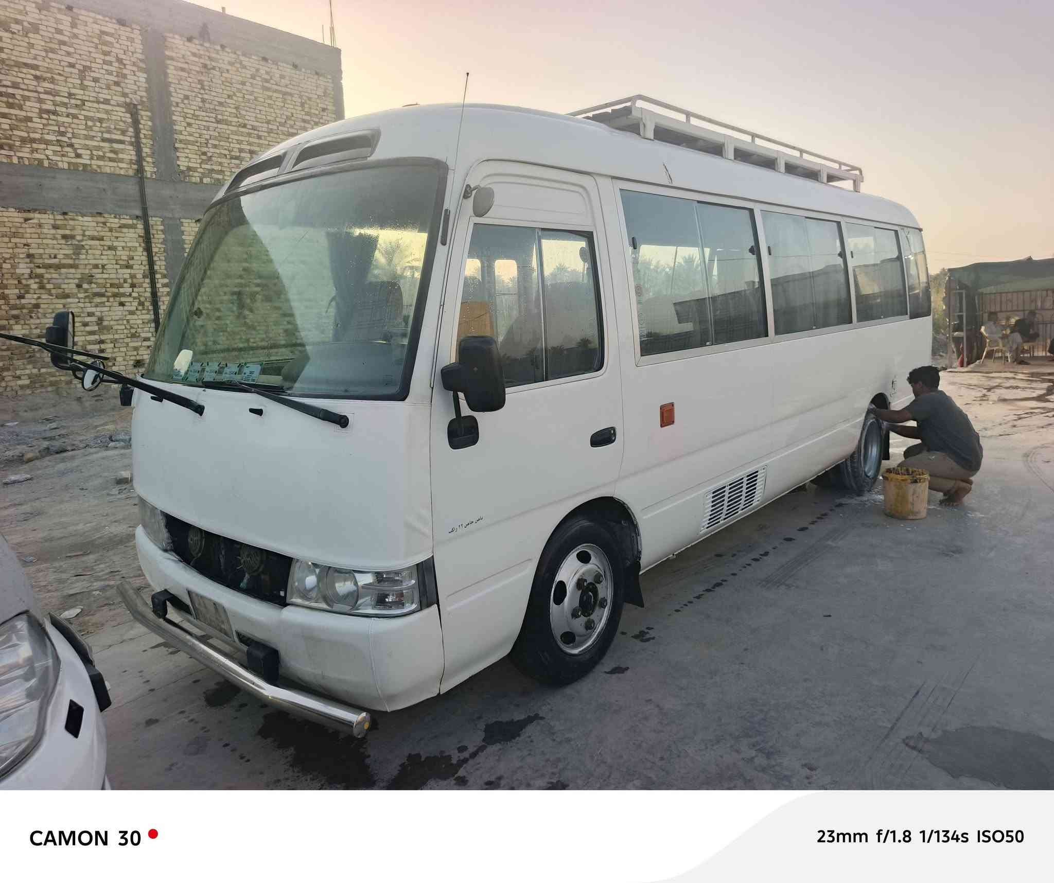 سلام عليكم البيع ٢٠٠٥ جاهزه الخير مابيه اي نقص بيه كشن ستارس مكانات صبغ  السعر ٢٠٠ وبيه مجال  ***********
