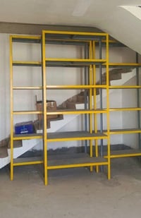 رفوف حديد • ناحيه الصقلاويه • ٢.٥م ارتفاع