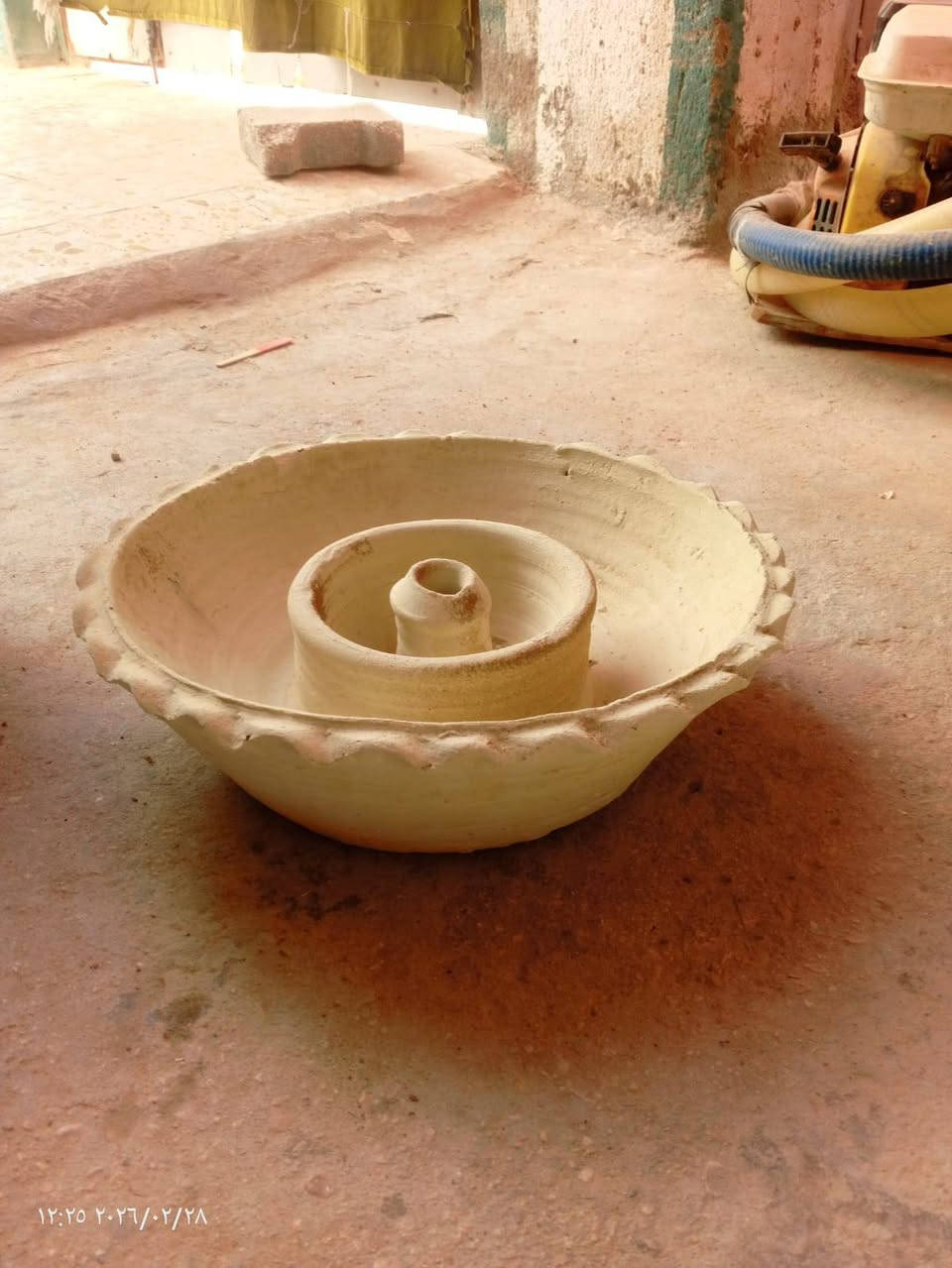 سلام عليكم يتوفر جميع السنادين الفخاريه كافت الحجام  وتبدئ الاسعار من ال 4000الى12000ويوجد توصيل داخل كربلاء فقط جمله مفرد للستفسار الاتصال ***********
