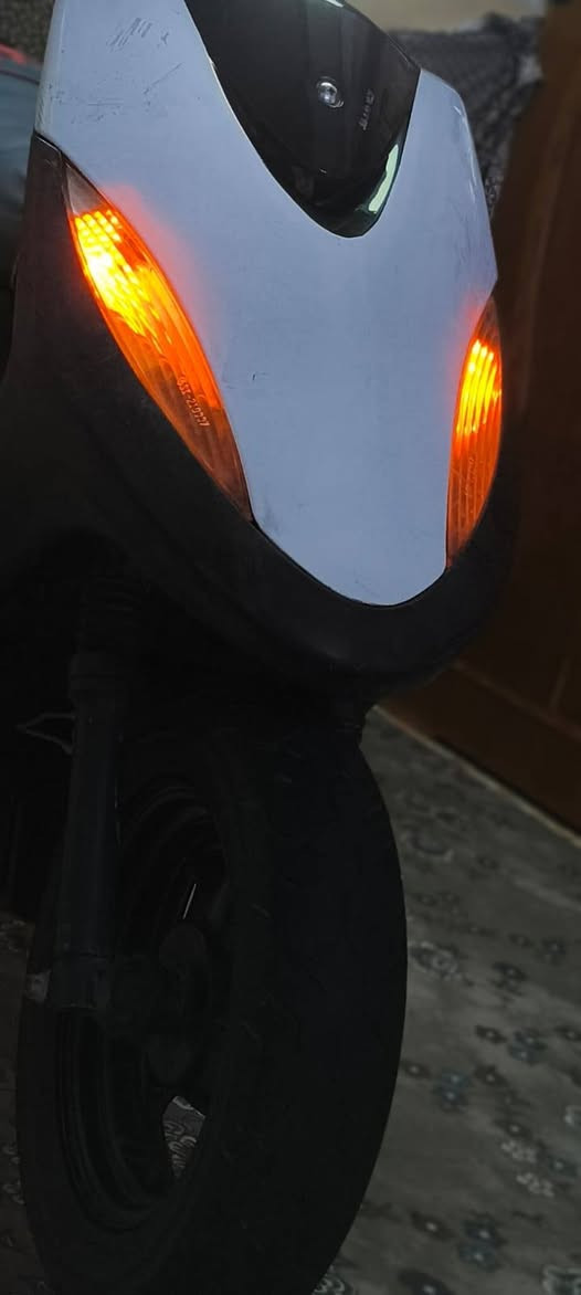 السلام عليكم ماكس عدله للبيع في بغداد
دراجه بلادي فتحتهه بيدي شديت بوشه رياضي نوب وره سبوع رجعتهه بلادي 49 تخم تاير جديد بيهه سستم سماعات تيربو الاصلي موعادي صوت عالمي دراجه شلعه معدل دهن موتل بانزين محسن ع ايدي الدراجه نكره سلف بصمه امانت الله دراجه معتني بيهه وايشي يعطل اشتري مال تفصيخ انسه عطل ضمان سنه من يمي اطيك  والدراجه عوزهه ستان تعليك او بريك امامي بيهه منفيس سكني بغداد العبيدي الراسه شارع 20 رقمي *********** موجود واتساب وفيس سعرهه 650 وبيهه مجال
