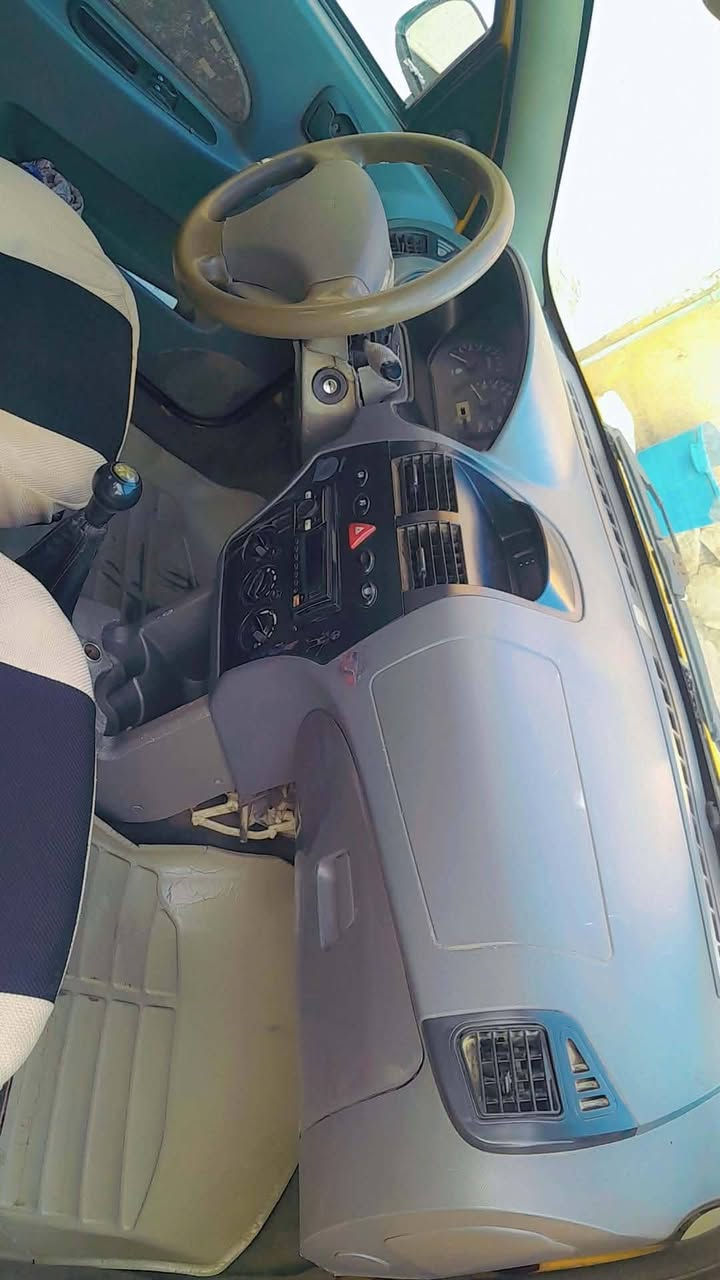 سلام عليكم
طيبه موديل {2016}
سياره نضيفه ومناقصه أي شي 

كهربائيات كله شغاله 
داخله نضيف
سنويه ال 2028 {بأسمي}✅
رقم واسط
 
هيئه غرامات صفر 

معروضه ب{38]💲وبيهه مجال جدا بسيط
العنوان واسط_الصويرة 
رقم الهاتف//***********
